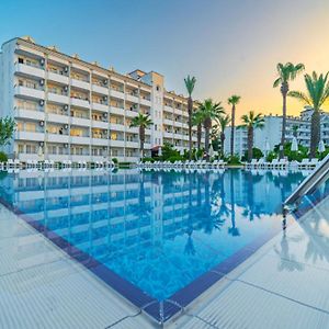 Club Pineta Hotel